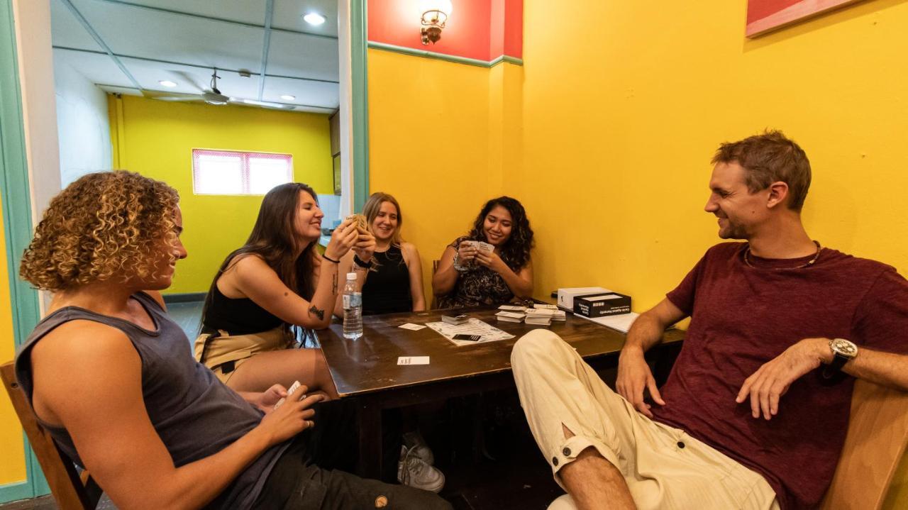 Travel Hub Highstreet Hostel Kuala Lumpur Ngoại thất bức ảnh
